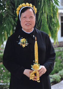 Sr Nien 2 for web.jpg Sr Nien 2 for web.jpg