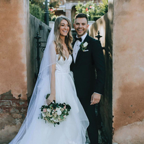 Belinda wedding.jpg Belinda wedding.jpg
