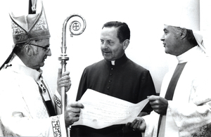 fr robert aitken new.jpg fr robert aitken new.jpg